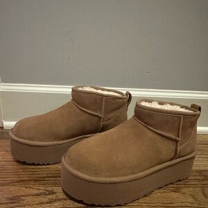 UGG Tan Winter Boots Ankle Height Slip-On